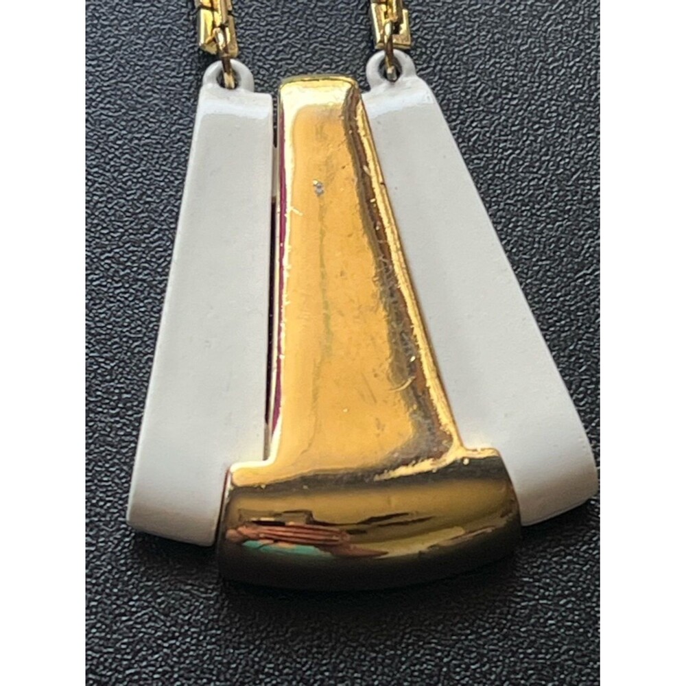 Vintage 1980s Modernist Geometric Shield Pendant Necklace - Picture 2 of 5